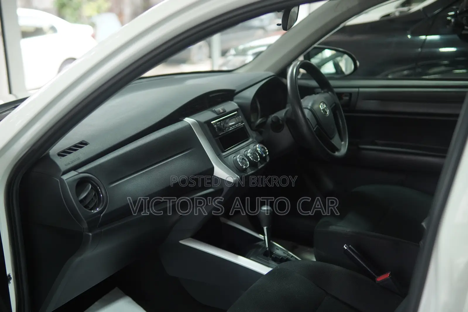 Toyota Corolla Fielder 2021 Pearl