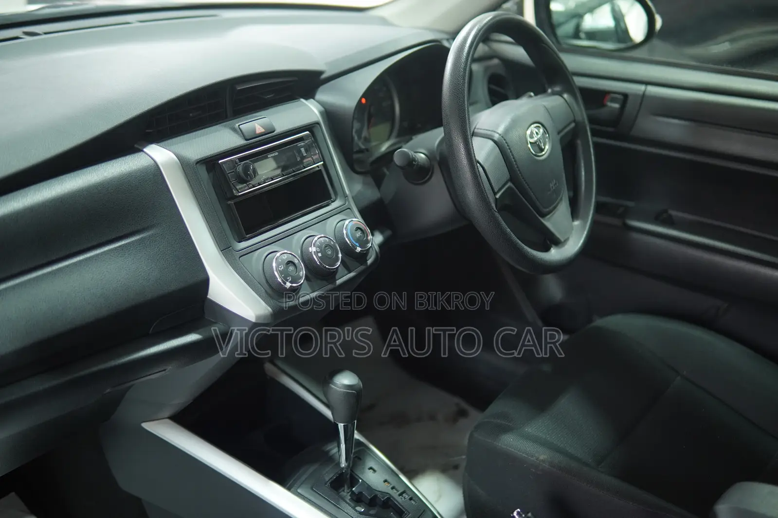 Toyota Corolla Fielder 2021 Pearl