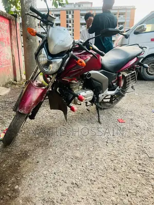 Suzuki GSX 125 2020 Red