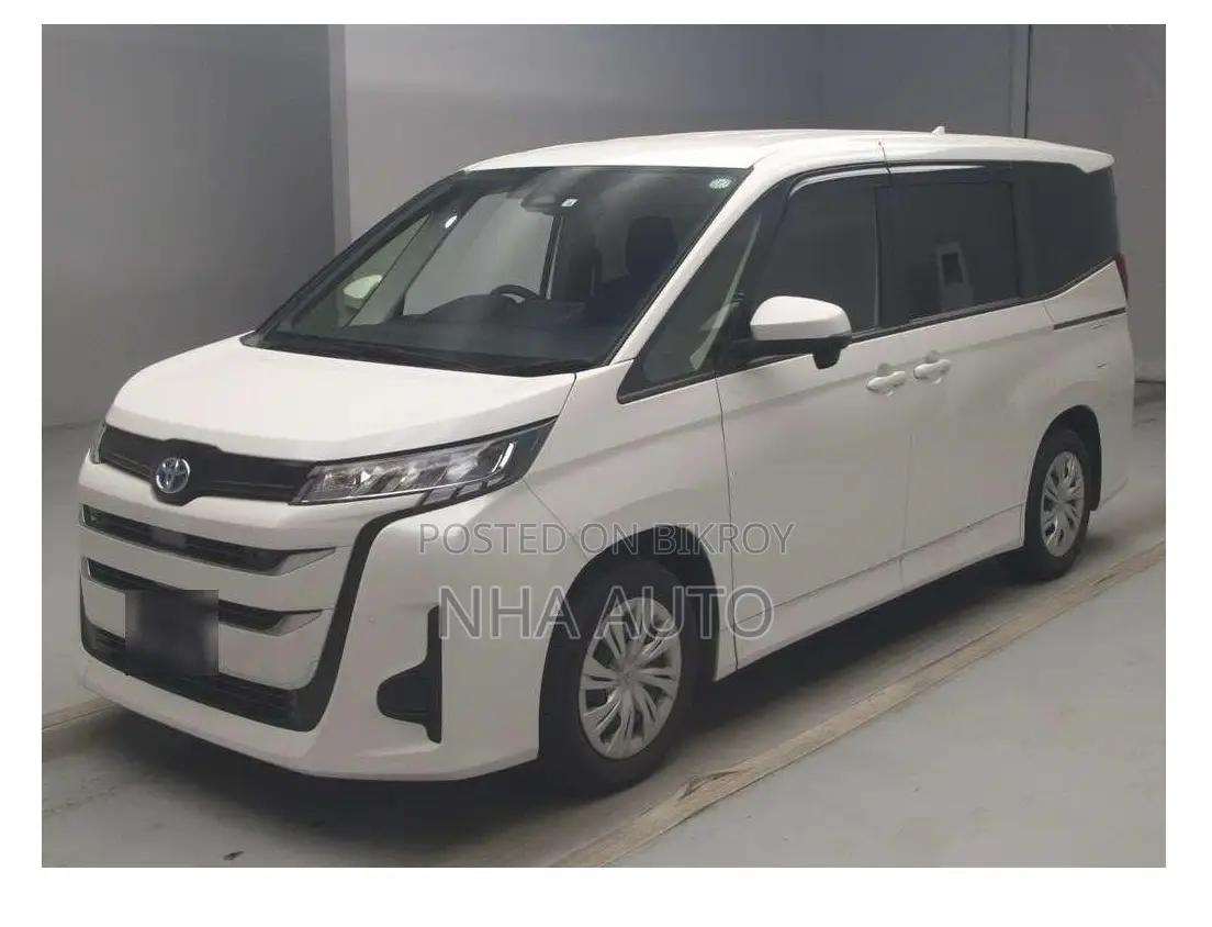 Toyota Noah 2022 Pearl