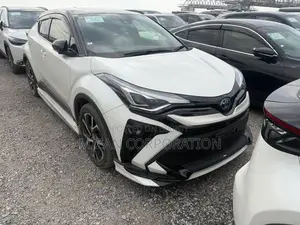 Toyota C-Hr 2021 Pearl