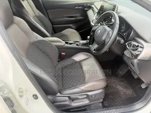 Toyota C-Hr 2021 Pearl