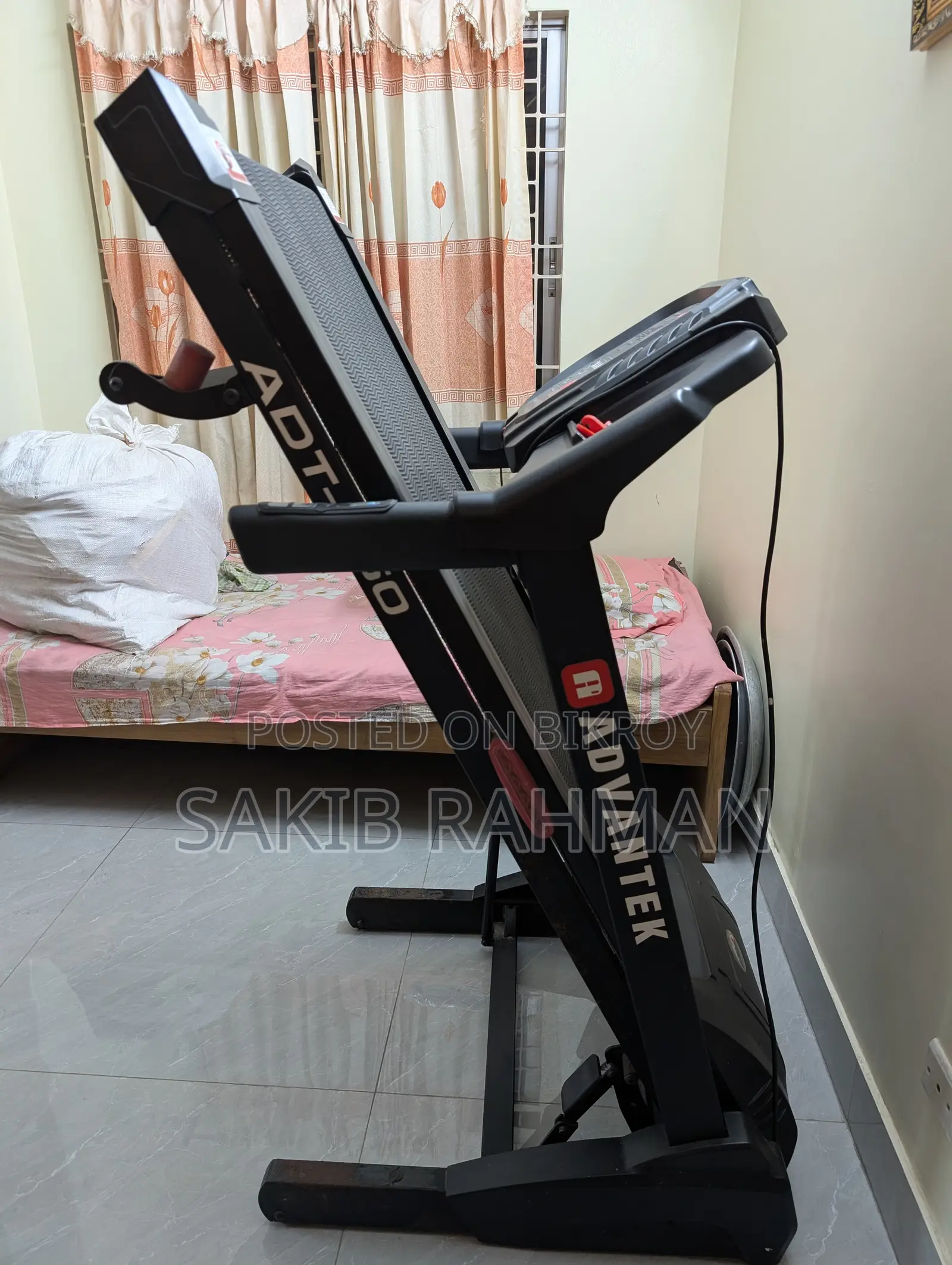 Advantek Treadmill