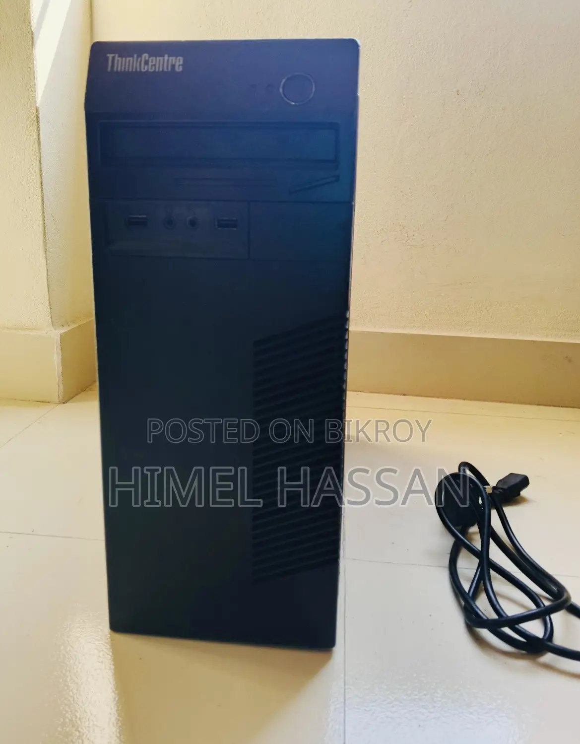 Desktop Computer Lenovo 4GB Intel Core I3 HDD 500GB