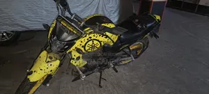 Yamaha FZ 2012 Yellow