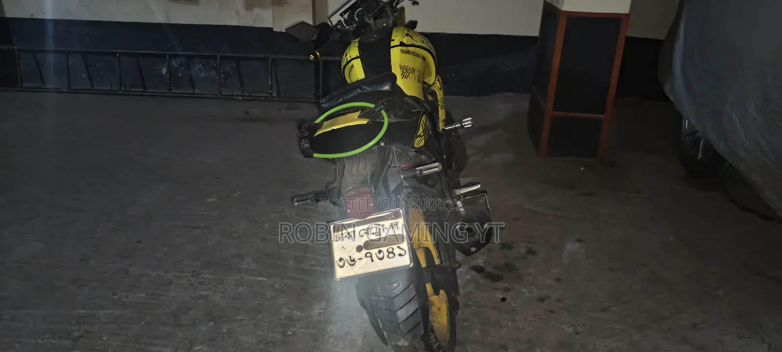 Yamaha FZ 2012 Yellow