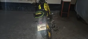 Yamaha FZ 2012 Yellow