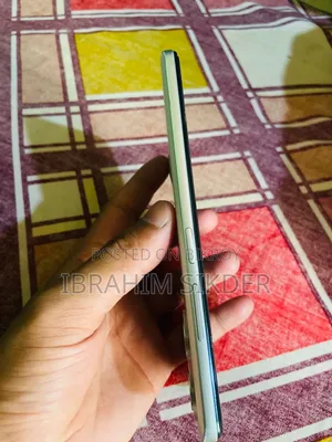 Mobile Phone 128 GB White