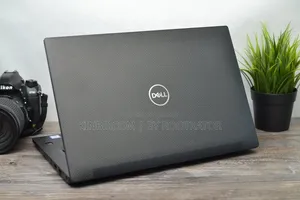 Laptop Dell Latitude 7490 8GB Intel Core I5 SSD 256GB
