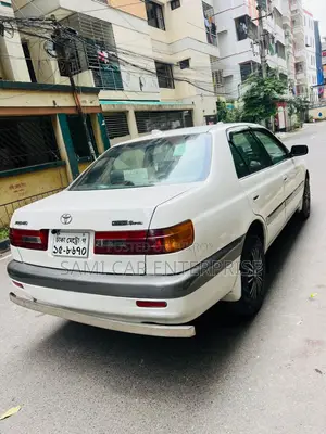 Toyota Corona Premio 2000 Pearl