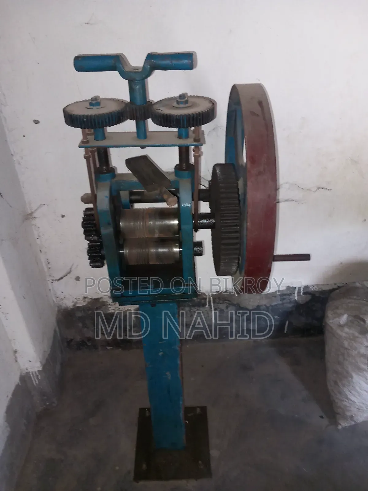 Gold Roller Machine
