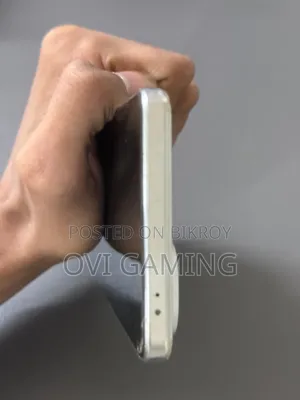 Vivo iQOO 10 256 GB White