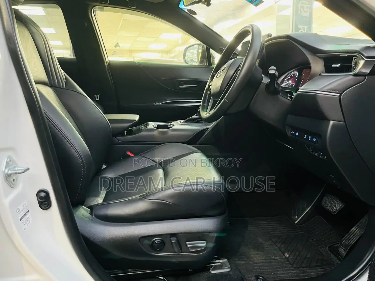 Toyota Harrier Z 2021 Black