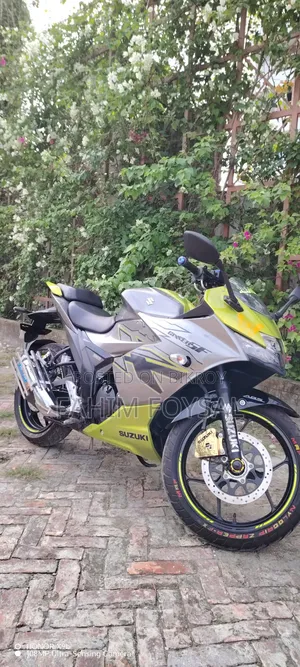 Suzuki Gixxer SF FI 2026 Green