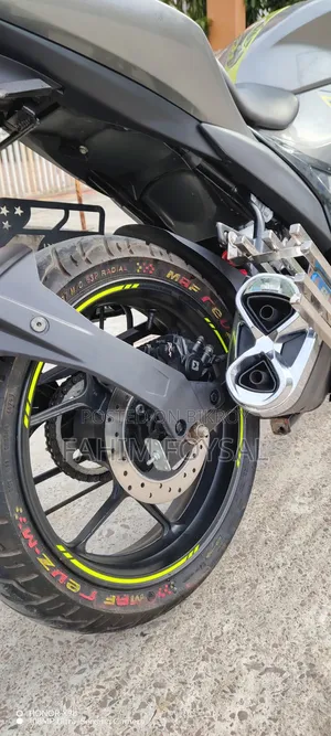 Suzuki Gixxer SF FI 2026 Green