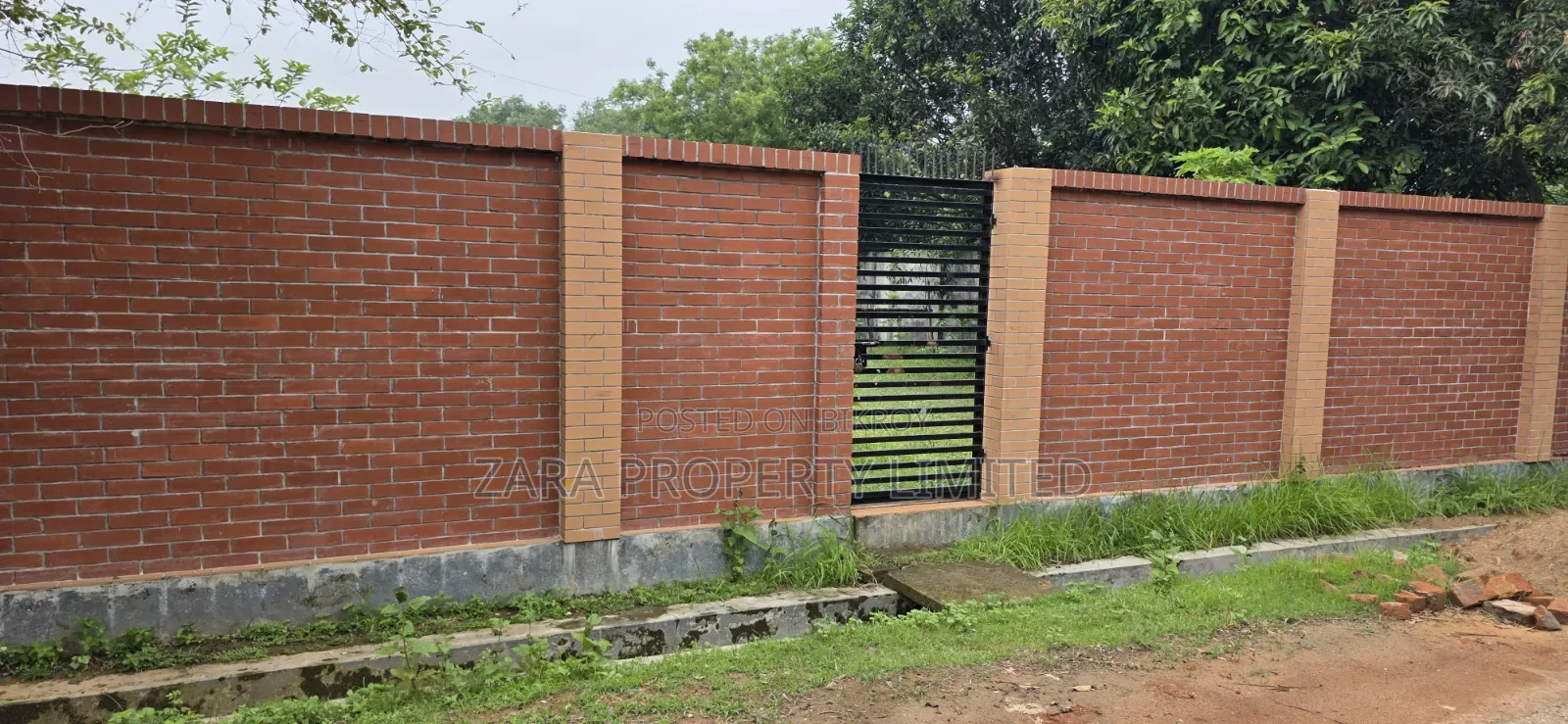 10 Katha plot for sale on 300 Feet Road.