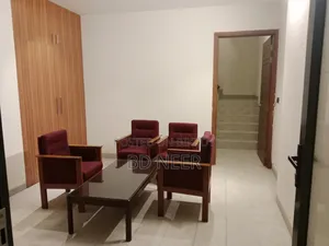 গুলশানে ফার্নিশড ১ বেডরুমের অ্যাপার্টমেন্ট ভাড়া