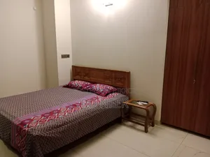 গুলশানে ফার্নিশড ১ বেডরুমের অ্যাপার্টমেন্ট ভাড়া