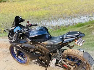 Yamaha 2022 Blue