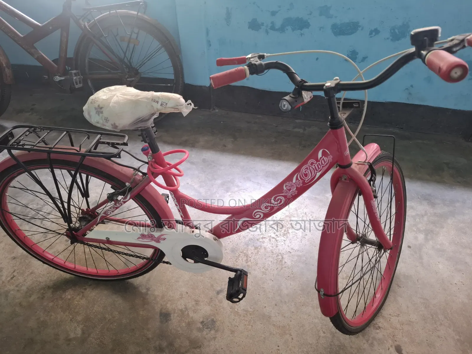 Urgent Sale | Almost New Ladies Cycle