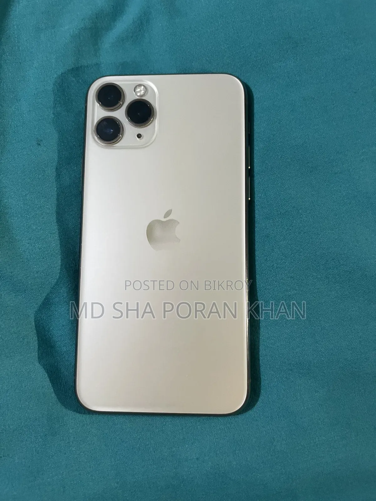 Apple iPhone 11 64 GB Gold