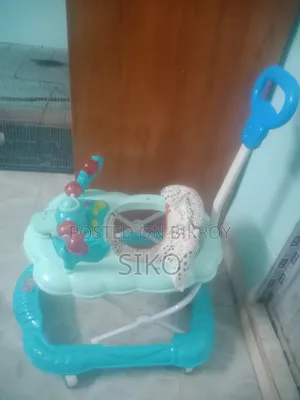 বেবি ওয়াকার