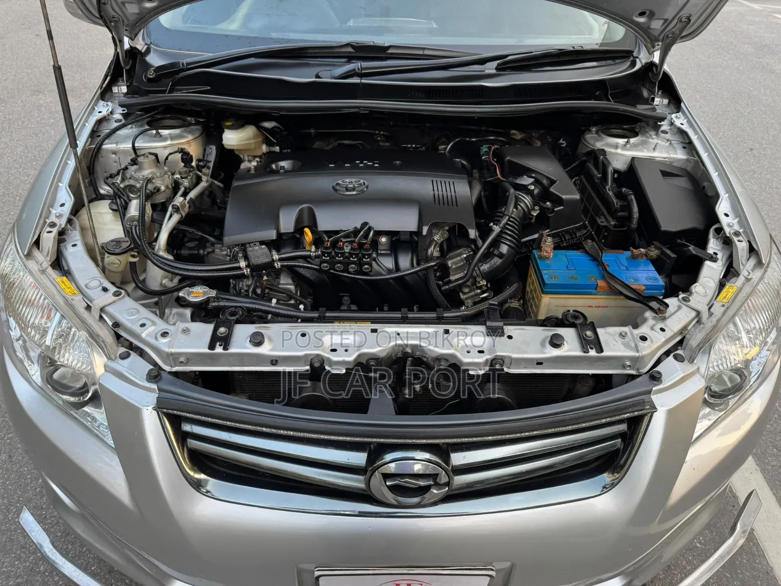 Toyota Corolla Fielder 1.5 Petrol FWD 2011 Silver