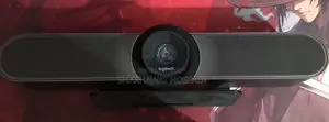 Logitech Meetup v R0007