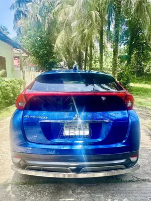 Mitsubishi Eclipse Cross 2019 Blue