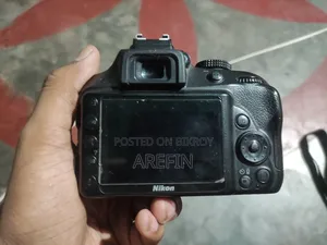 ডিএসএলআর ক্যামেরা