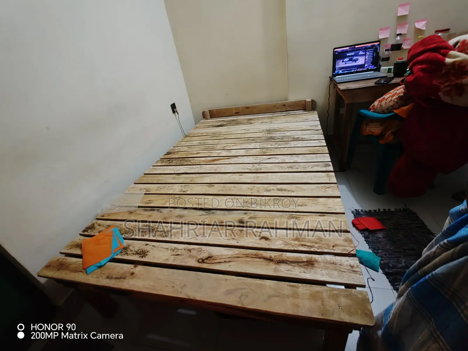 Double Bed