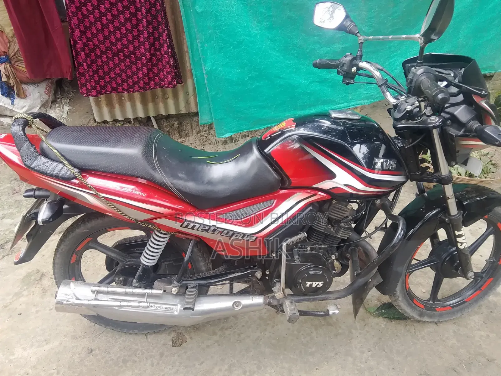 TVS Metro 2021 Red