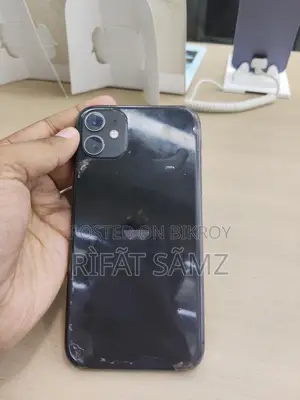 Apple iPhone 11 64 GB Black