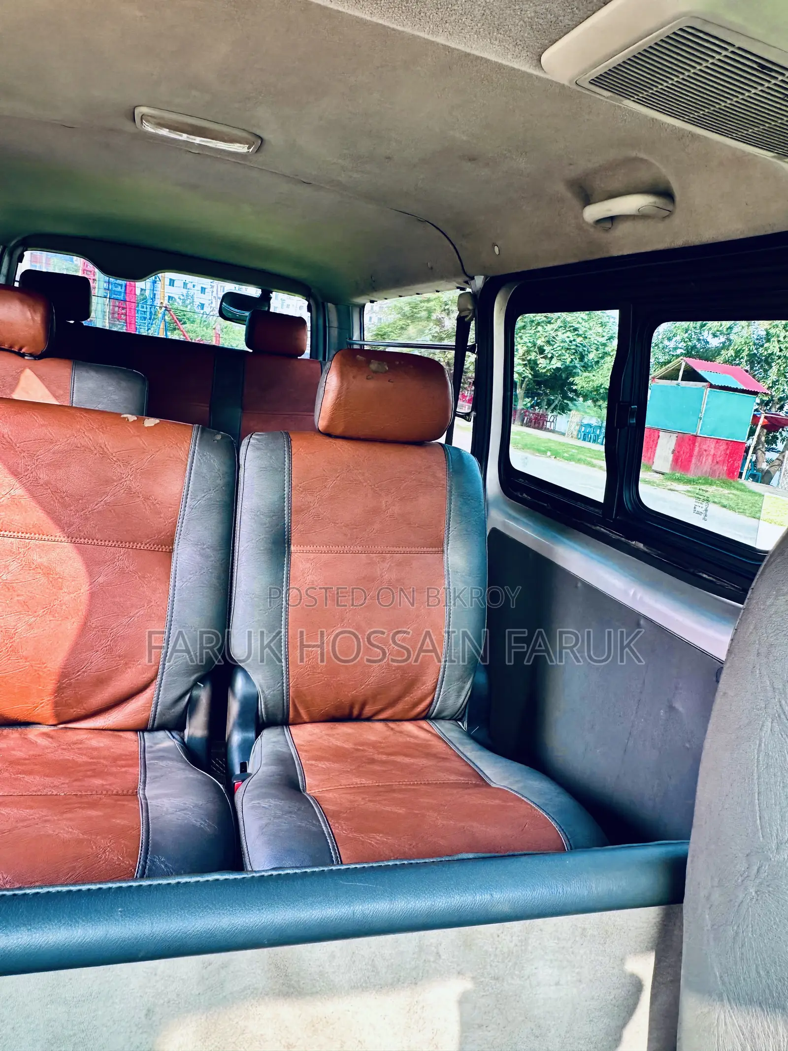 Toyota HiAce 2016 Silver