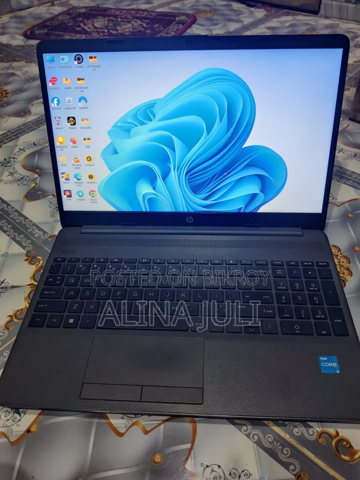 Laptop HP 250 G8 8GB Intel Core I3 SSD 512GB