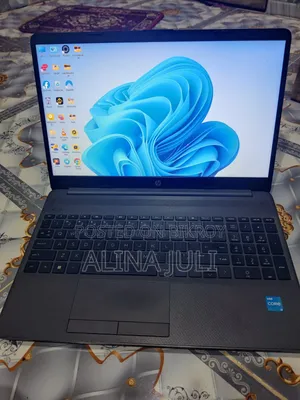 Laptop HP 250 G8 8GB Intel Core I3 SSD 512GB