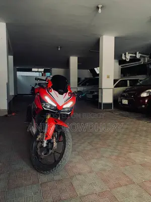 Honda CBR 2021 Red