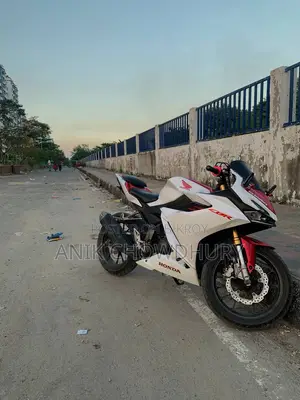 Honda CBR 2021 Red