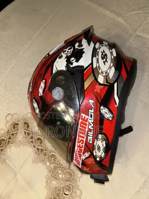 Bilmola Helmet