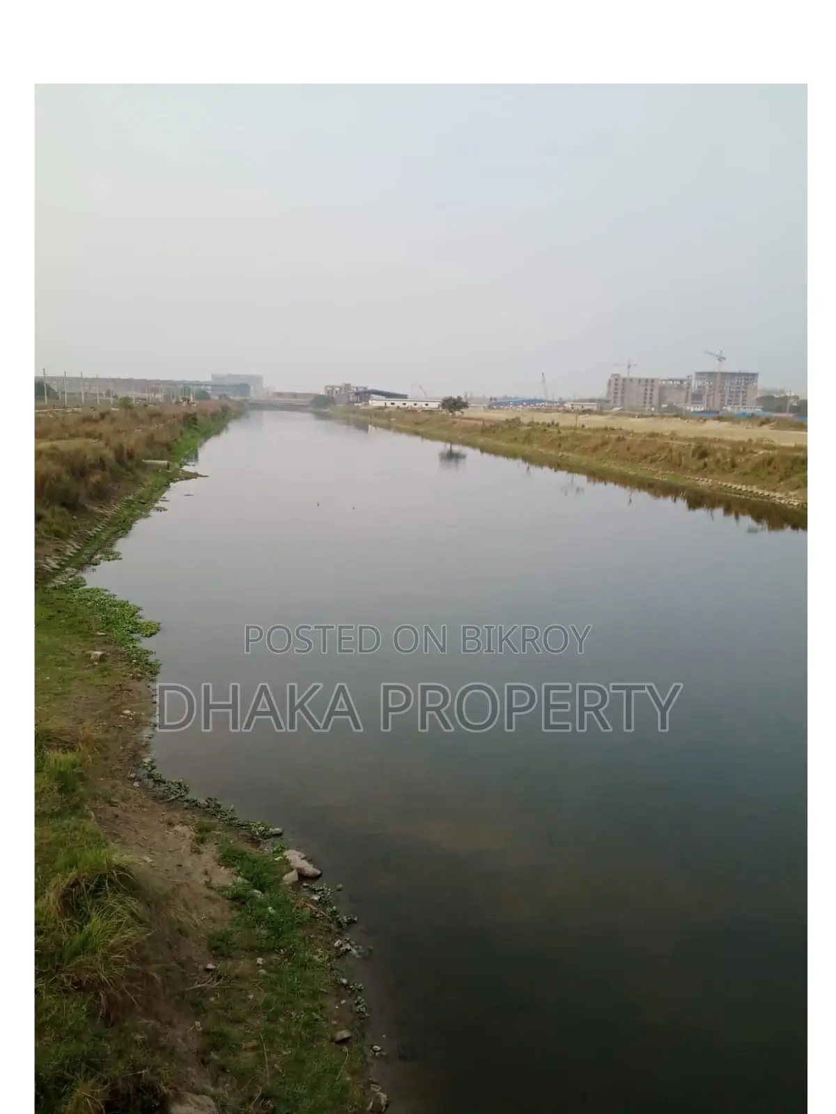 60ft Rd 5 Katha Lake View East at Sector-16/A