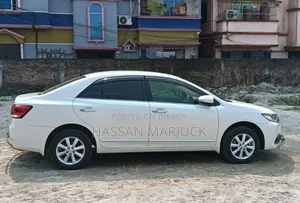 Toyota Premio 2019 Pearl