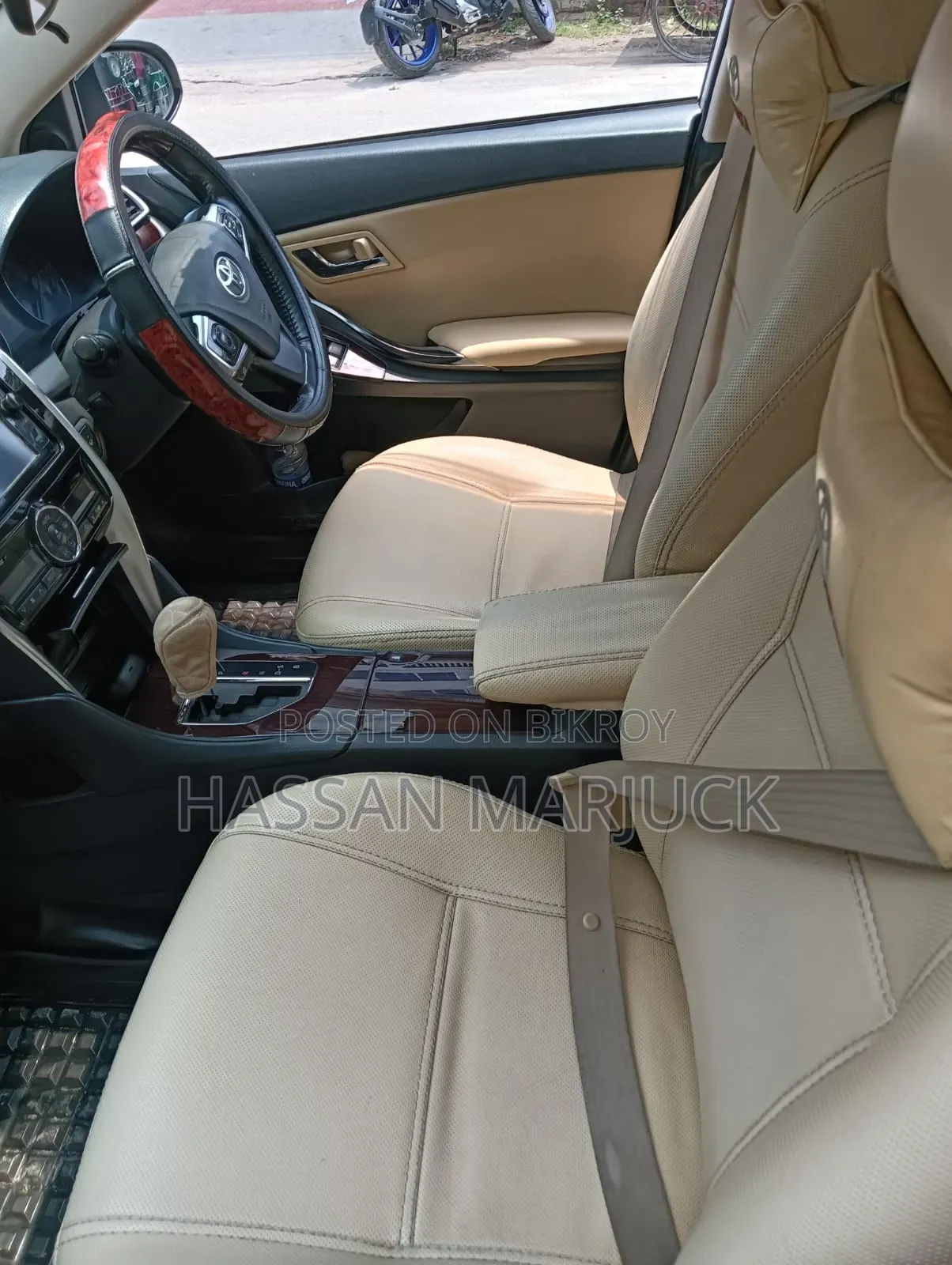 Toyota Premio 2019 Pearl