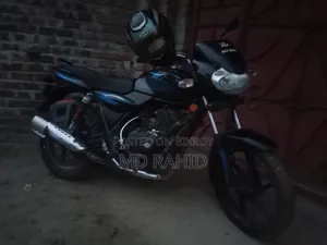 Bajaj Discover 135 2010 Black