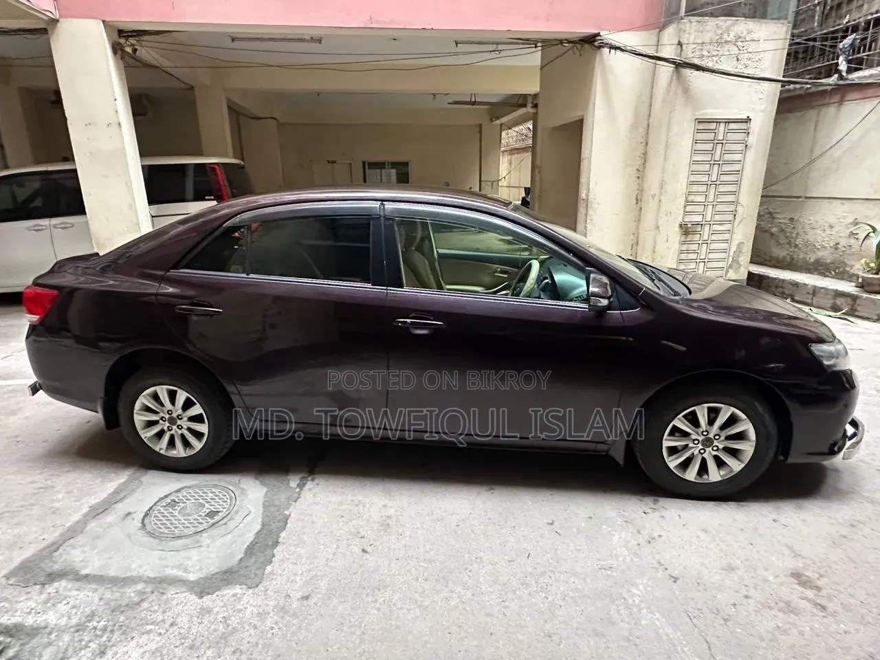 Toyota Allion 2014 Maroon