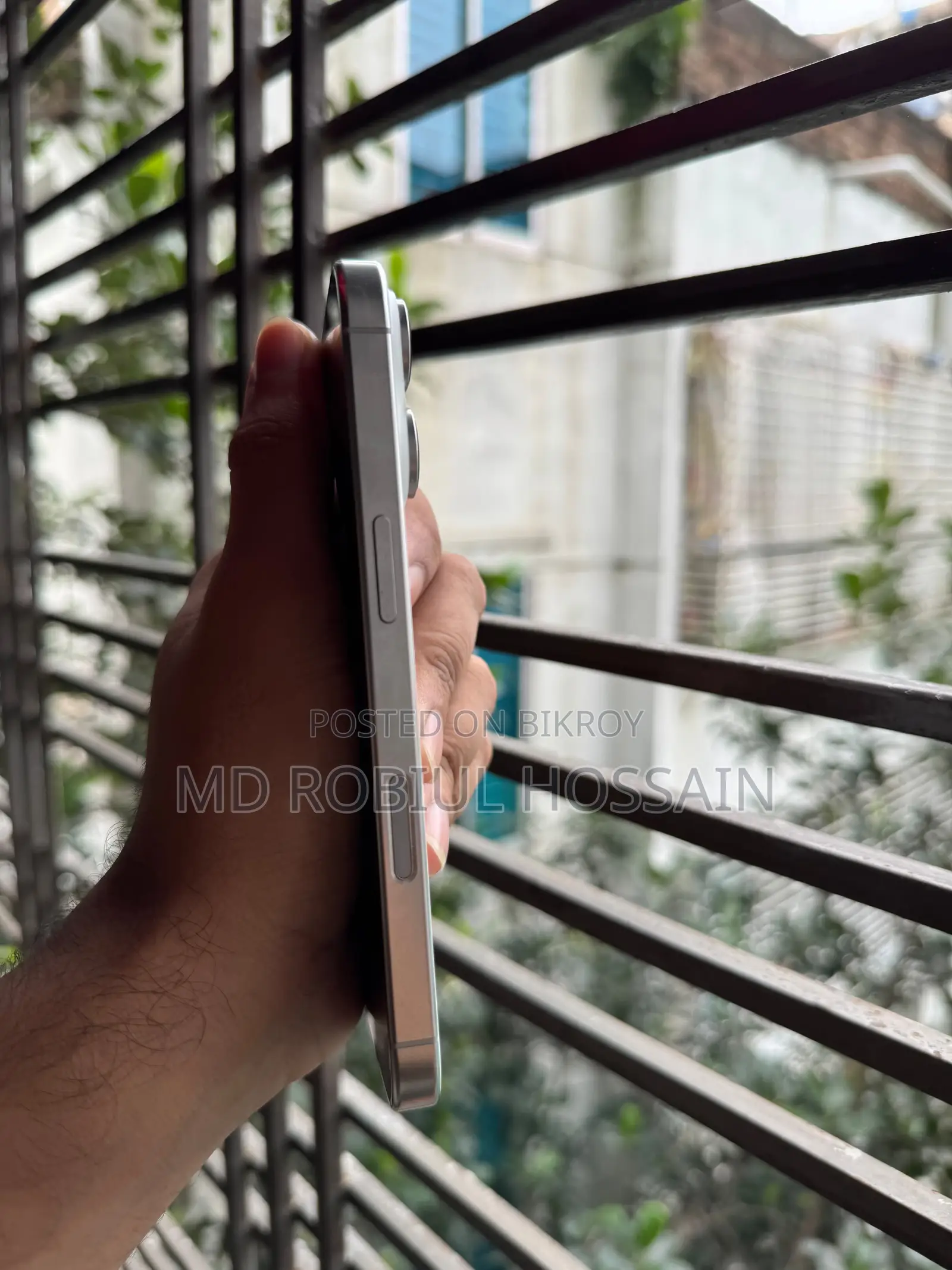 Apple iPhone 16 Pro 128 GB সাদা