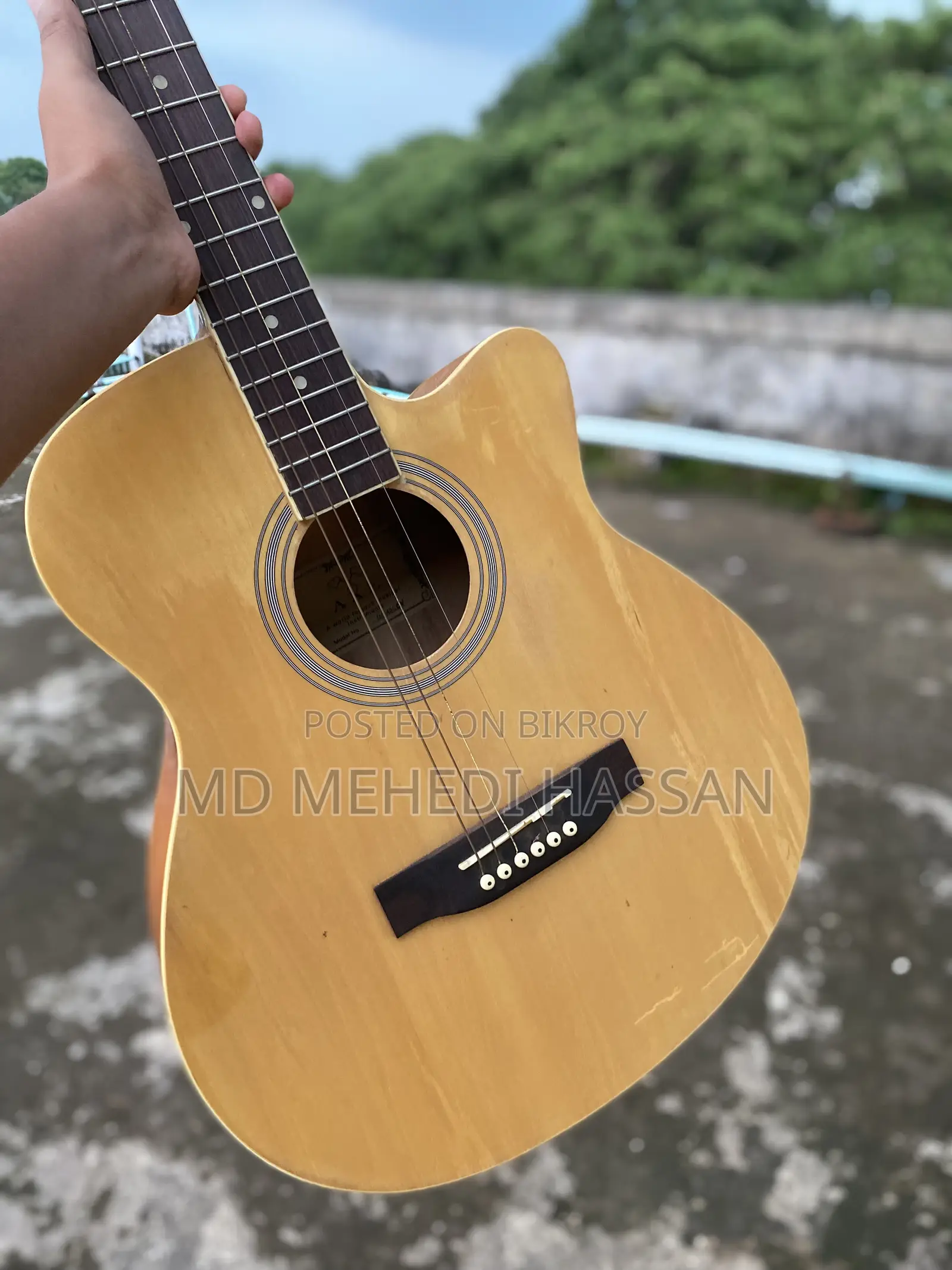 Axe Guitar