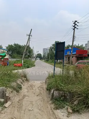 Block-N, South Facing 4 Katha Near Stadiums