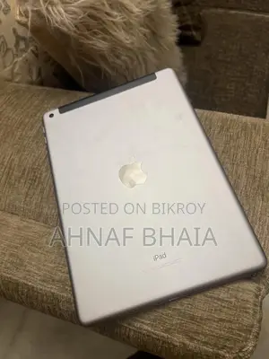 Apple iPad Wi-Fi +3G 32 GB Silver