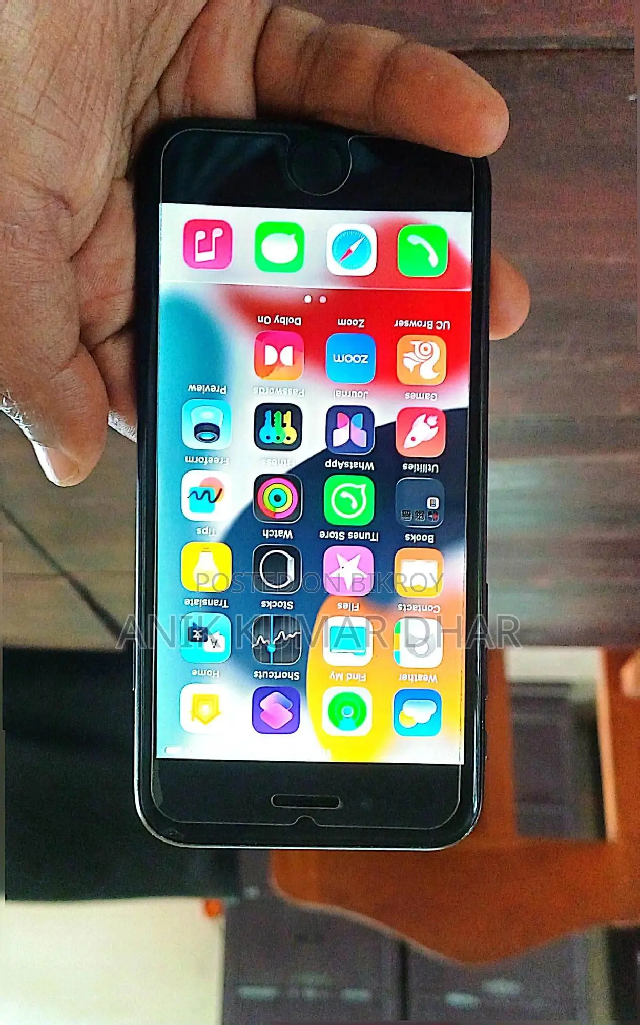 Apple iPhone SE (2022) 64 GB Black