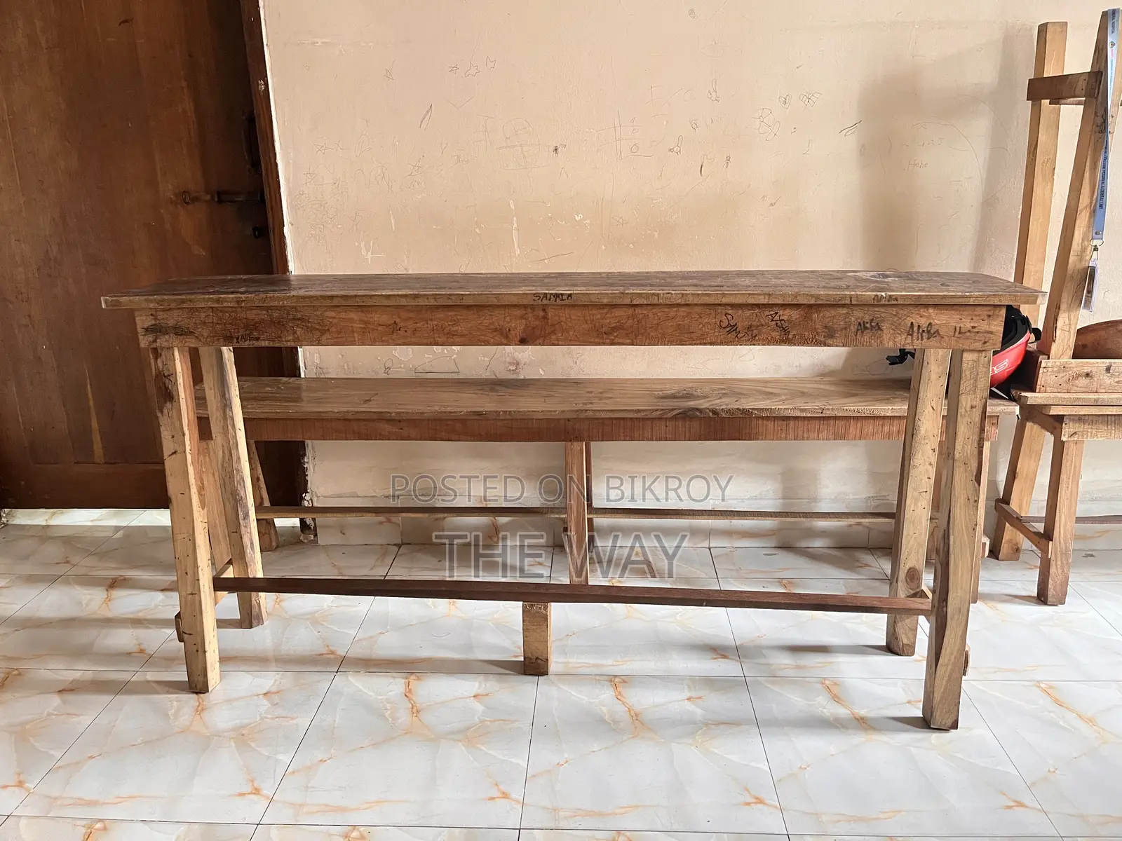 Study tables, barely used, all in perfect condition, 500 per pair, located in Dhaka